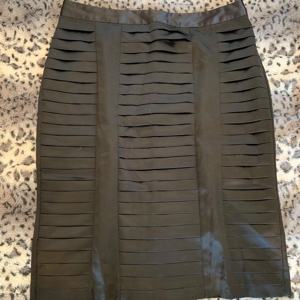 Satin like material pencil skirt
